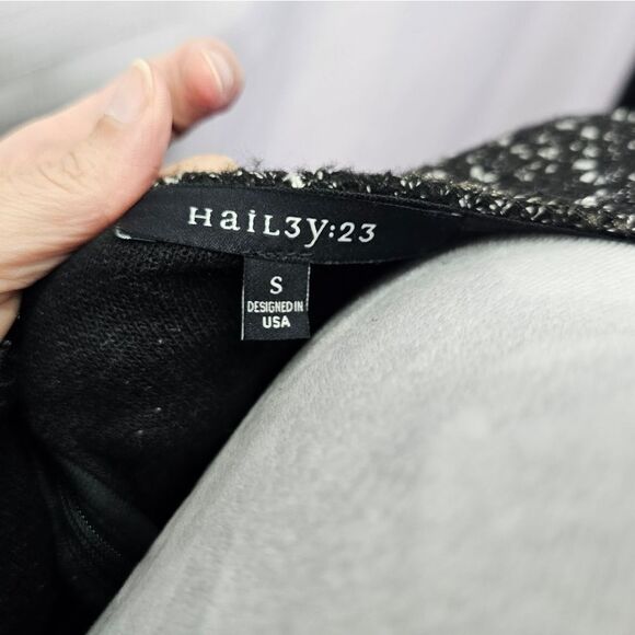 Hail3y:23 Black and White Tweed Style Fit and Flare Dress Size Small - Picture 5 of 9